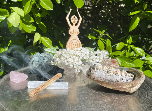 The Magic of Smudging: A Journey of Cleansing and Renewal